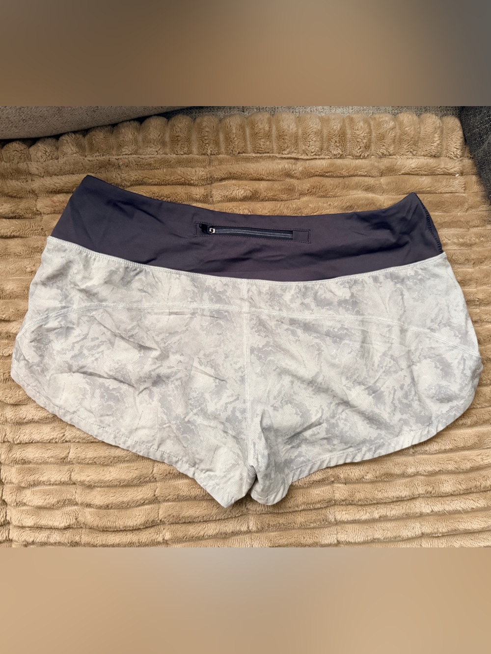 Vuori women’s short